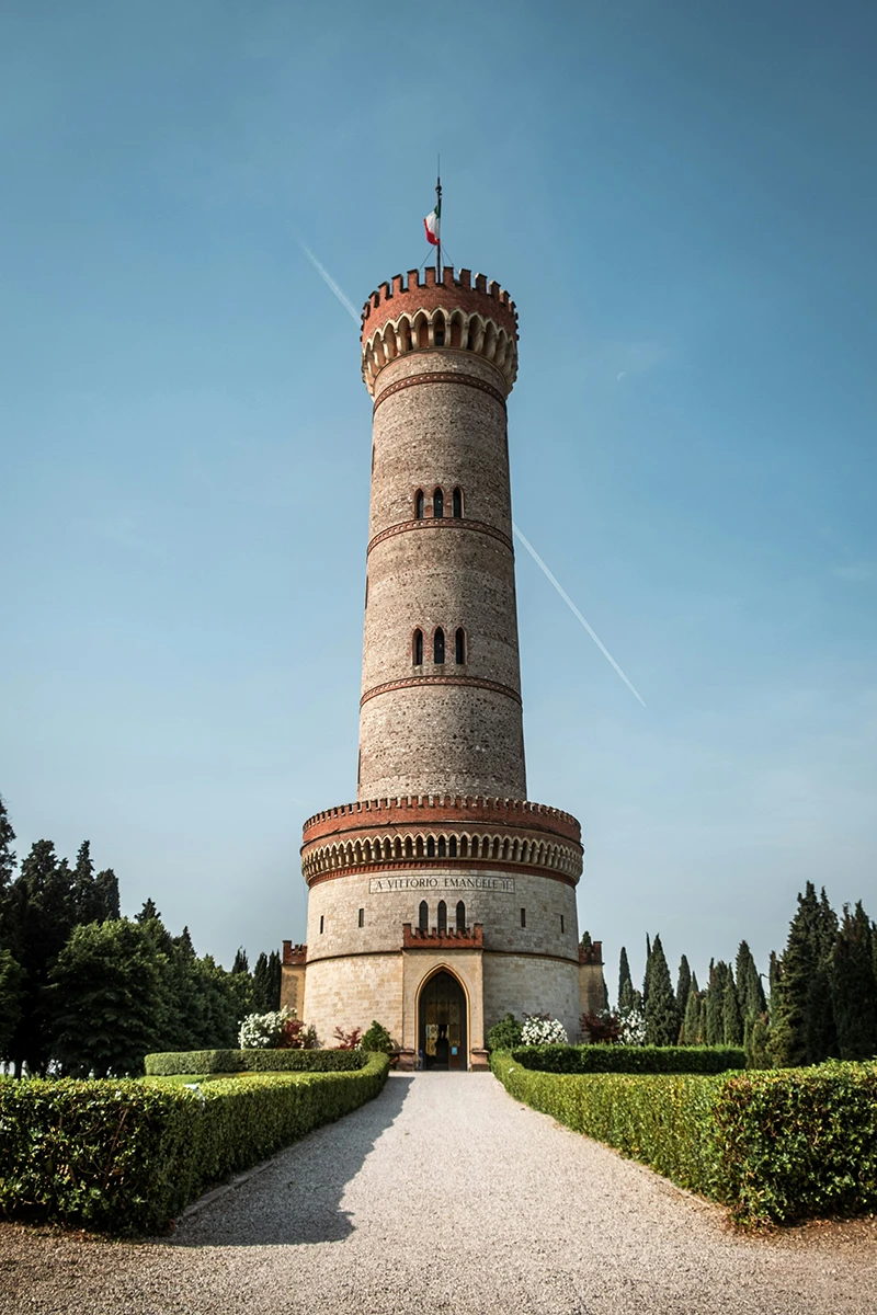 Gradići Lombardije i Veneta - Follow Us Travel